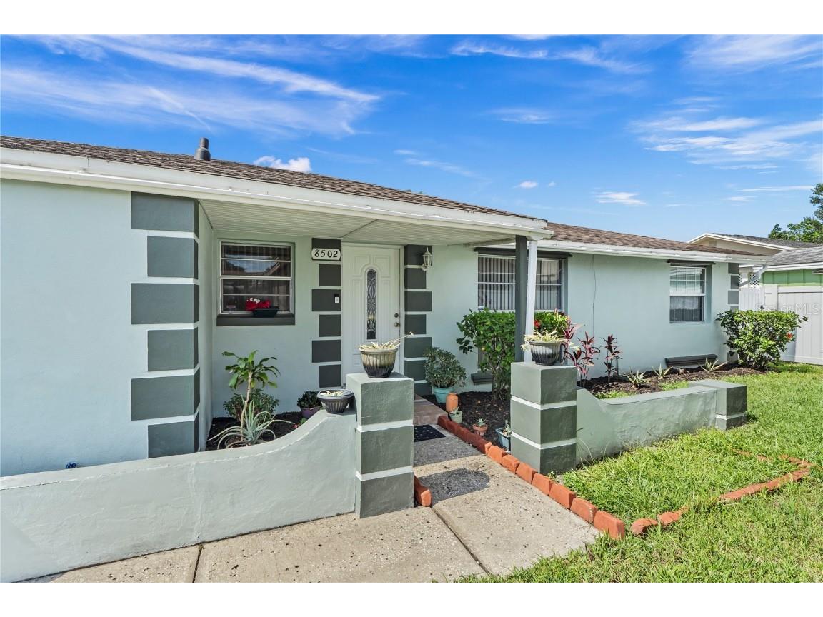 8502 Azure Court Tampa FL 33634 T3453073 image1