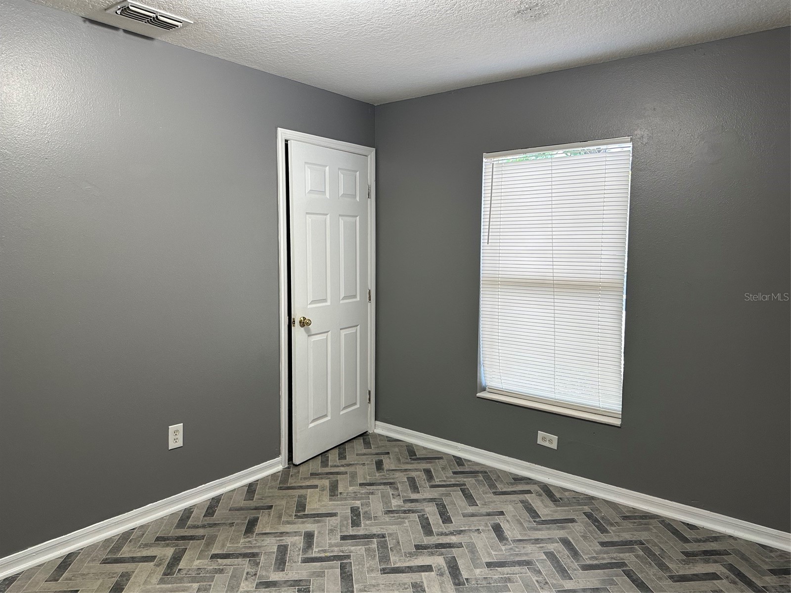 8502 N 17th Street Tampa FL 33604 TB8506857 image8