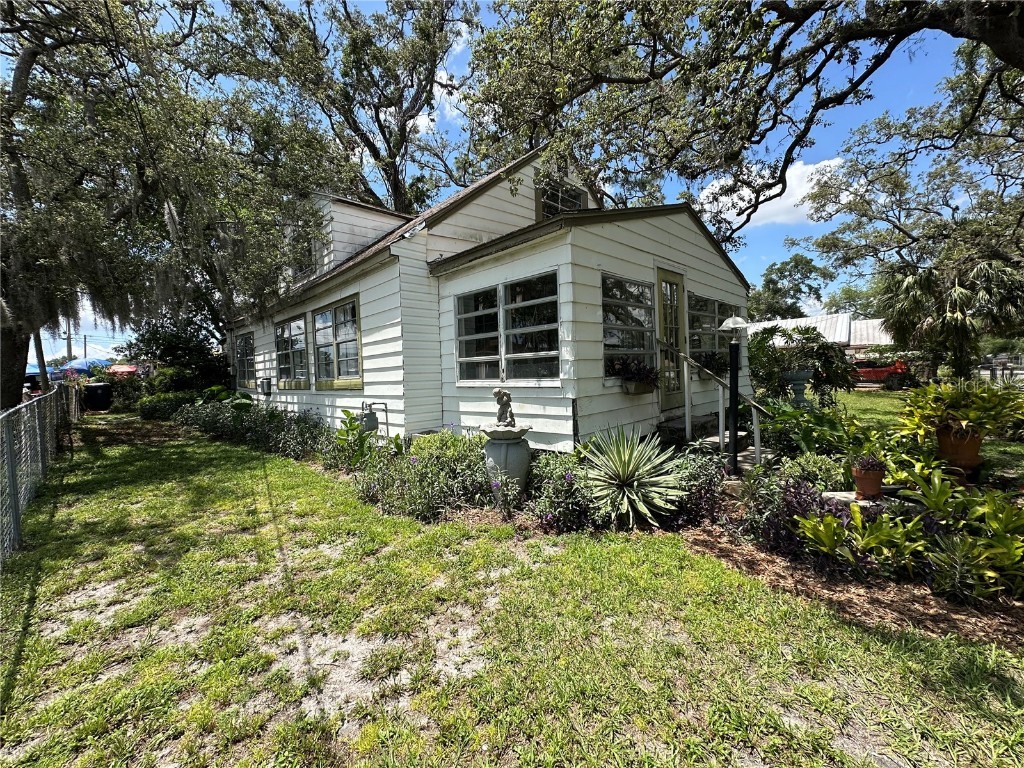 8502 N Branch Avenue Tampa FL 33604 TB8392225 image13