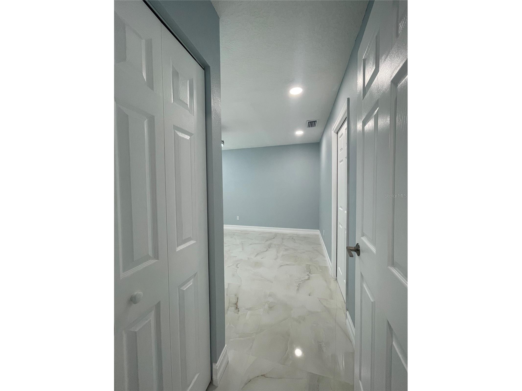 8503 Woodwick Court Tampa FL 33615 TB8504504 image10