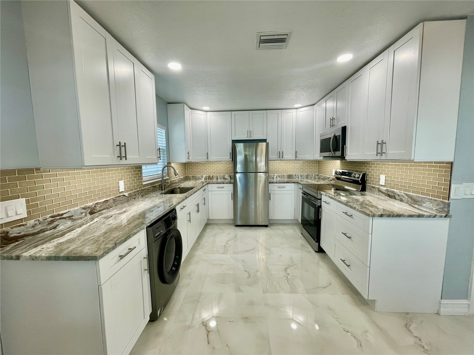 8503 Woodwick Court Tampa FL 33615 TB8504504 image19