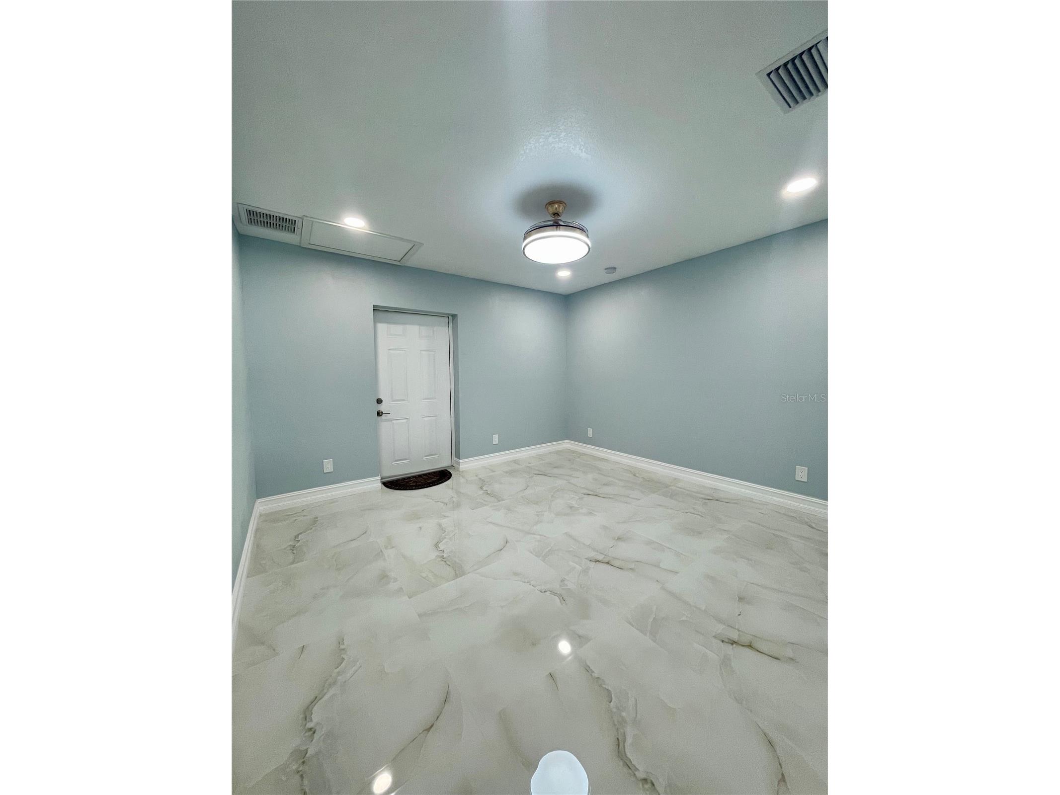 8503 Woodwick Court Tampa FL 33615 TB8504504 image23
