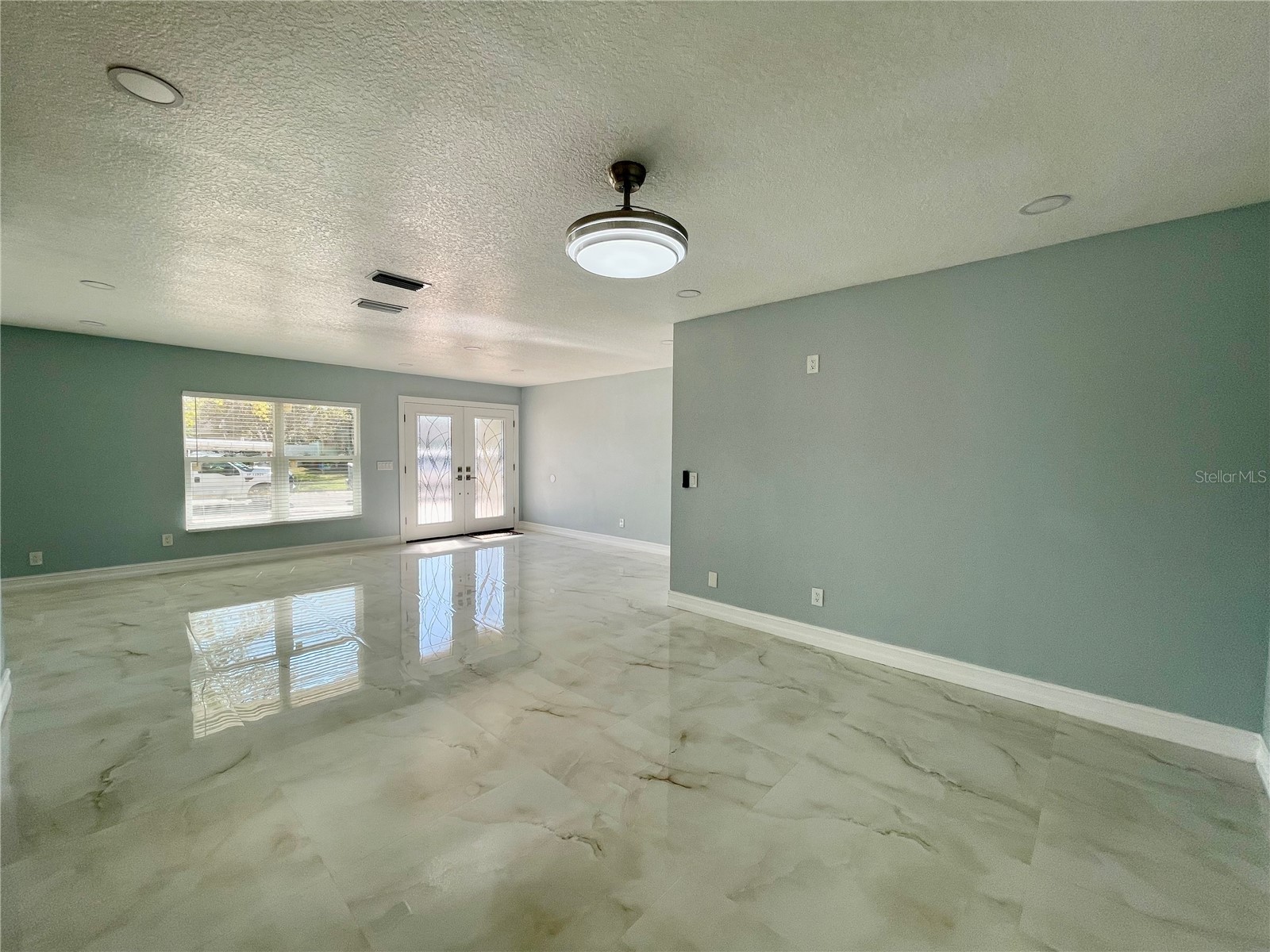 8503 Woodwick Court Tampa FL 33615 TB8504504 image3