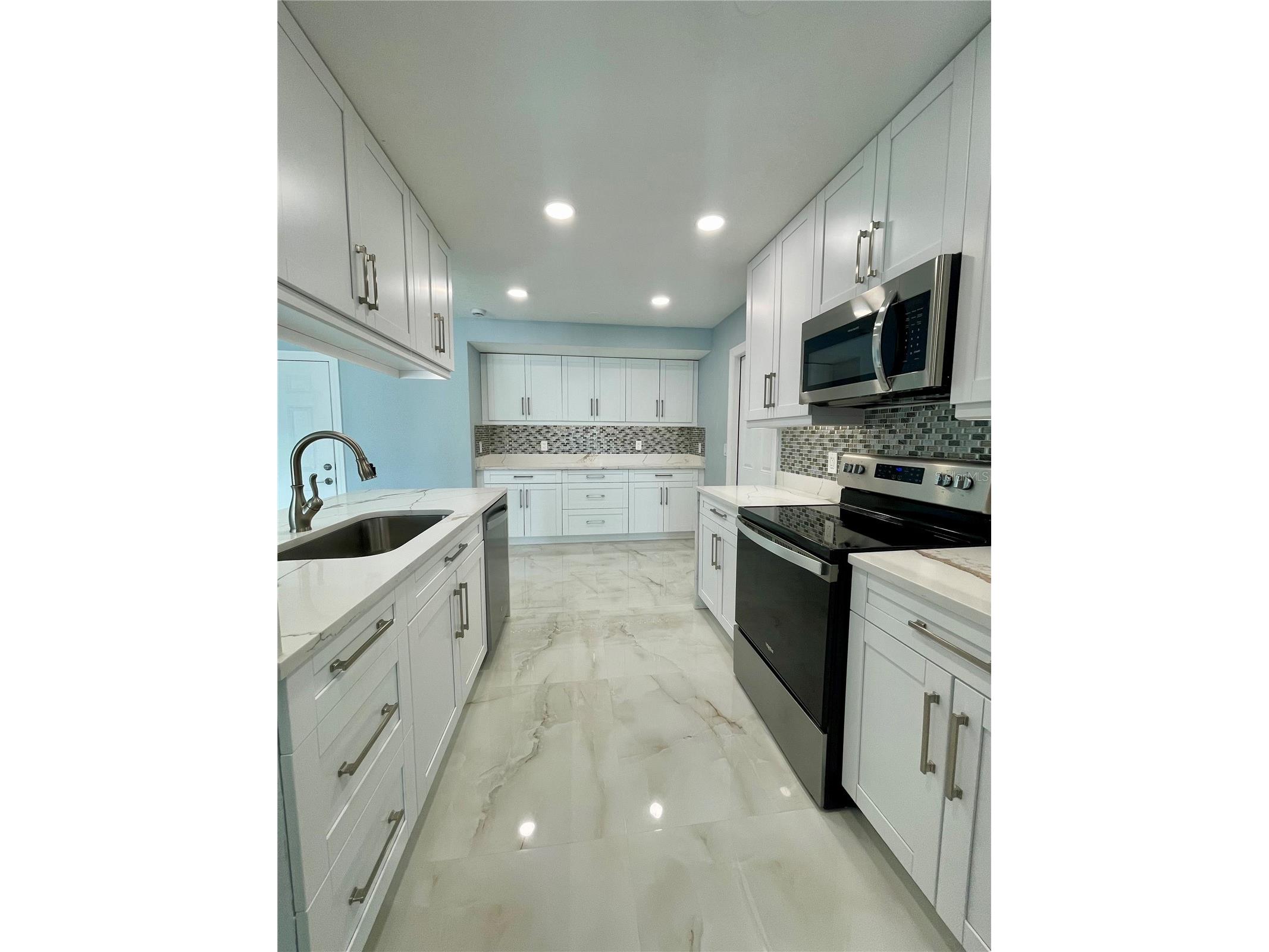 8503 Woodwick Court Tampa FL 33615 TB8504504 image7