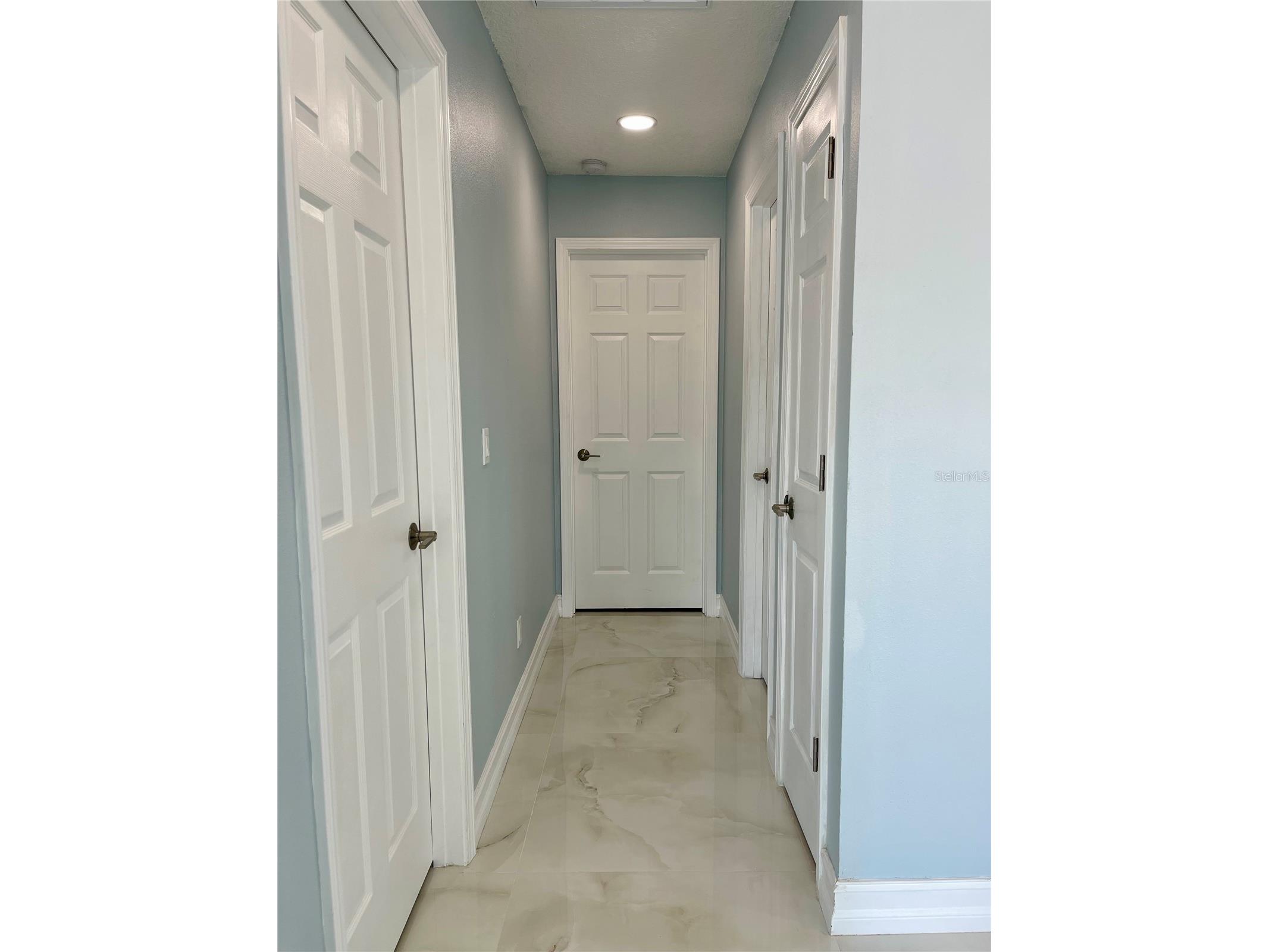 8503 Woodwick Court Tampa FL 33615 TB8504504 image9