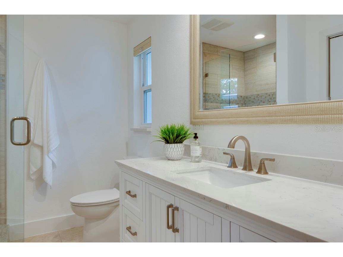 8504 42nd Avenue N Saint Petersburg FL 33709 TB8422063 image24