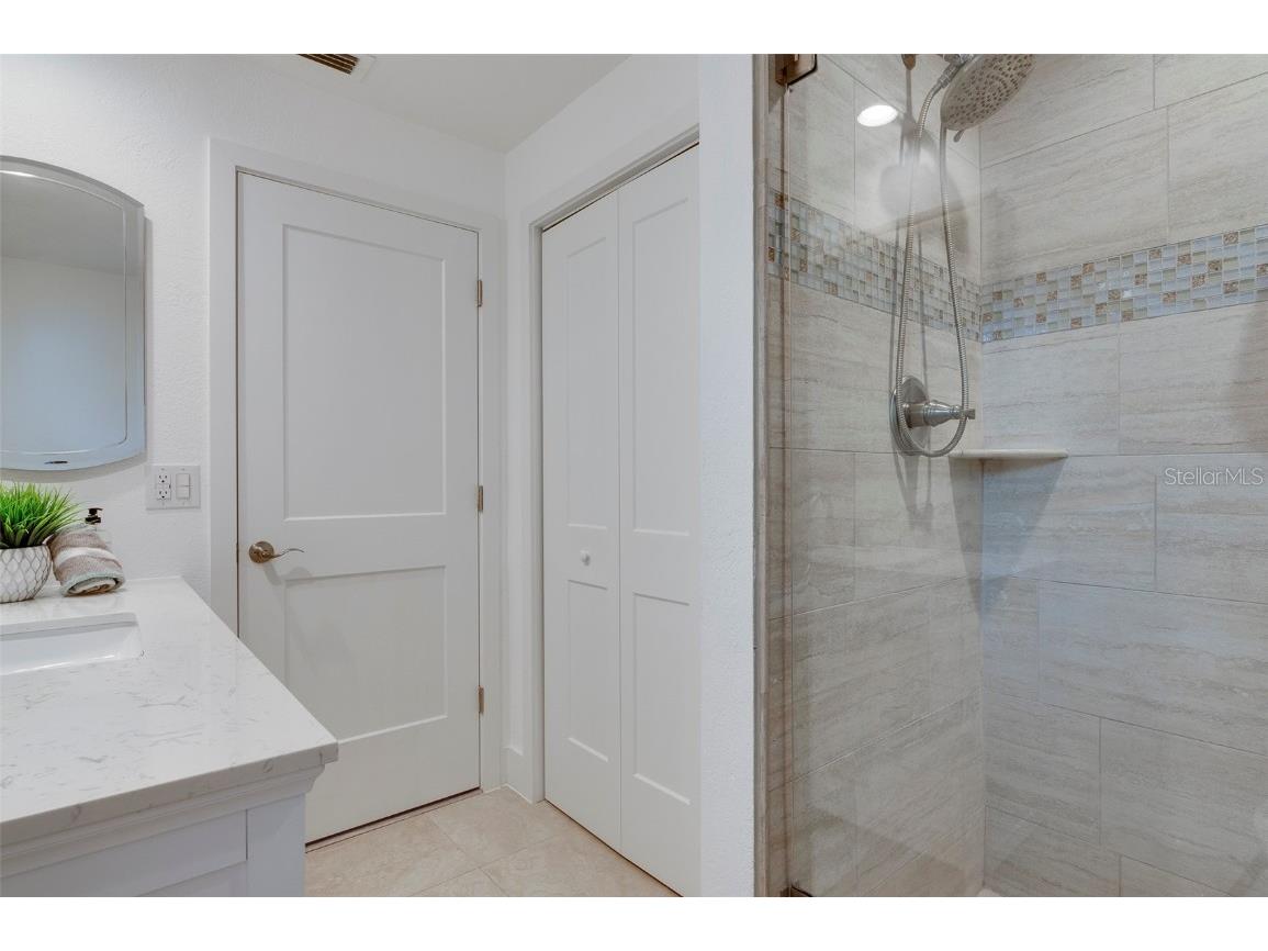 8504 42nd Avenue N Saint Petersburg FL 33709 TB8422063 image25