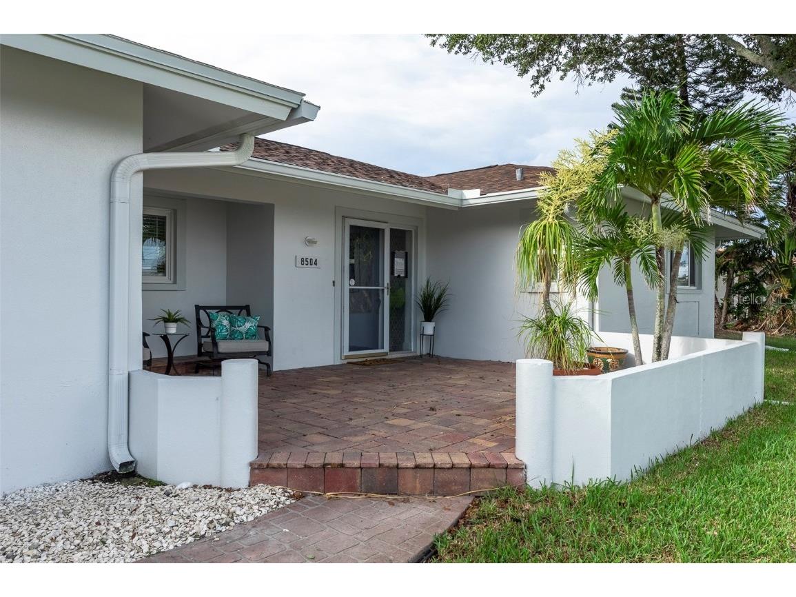 8504 42nd Avenue N Saint Petersburg FL 33709 TB8422063 image3