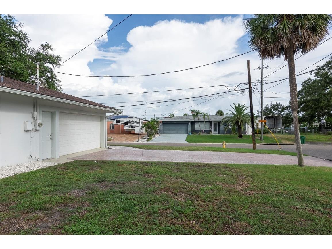 8504 42nd Avenue N Saint Petersburg FL 33709 TB8422063 image34
