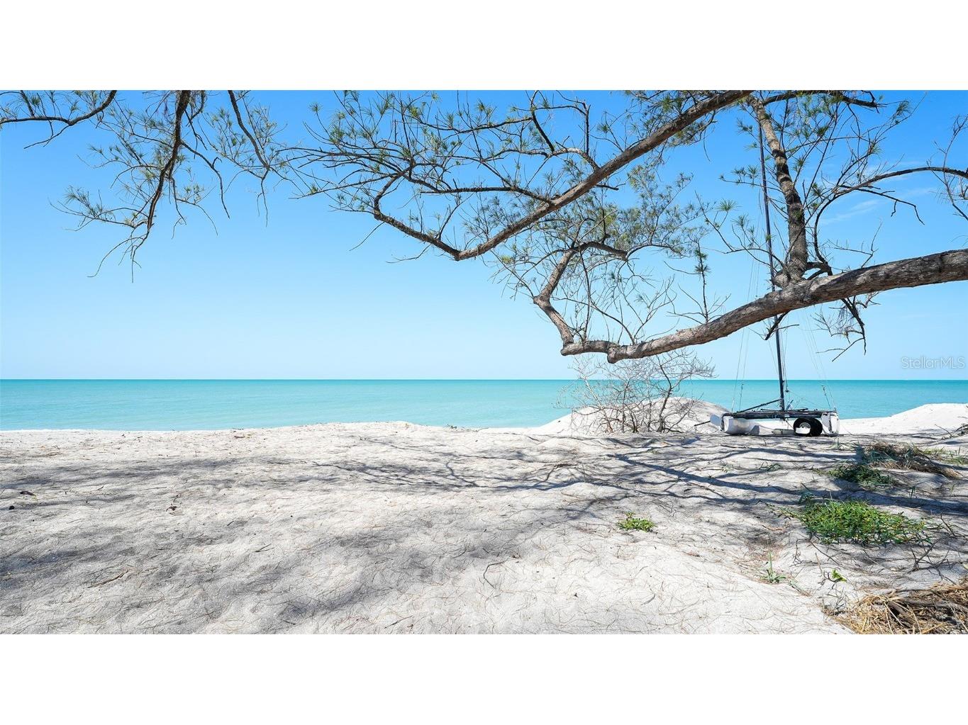 8504 Heron Lagoon Circle Sarasota FL 34242 A4644322 image12