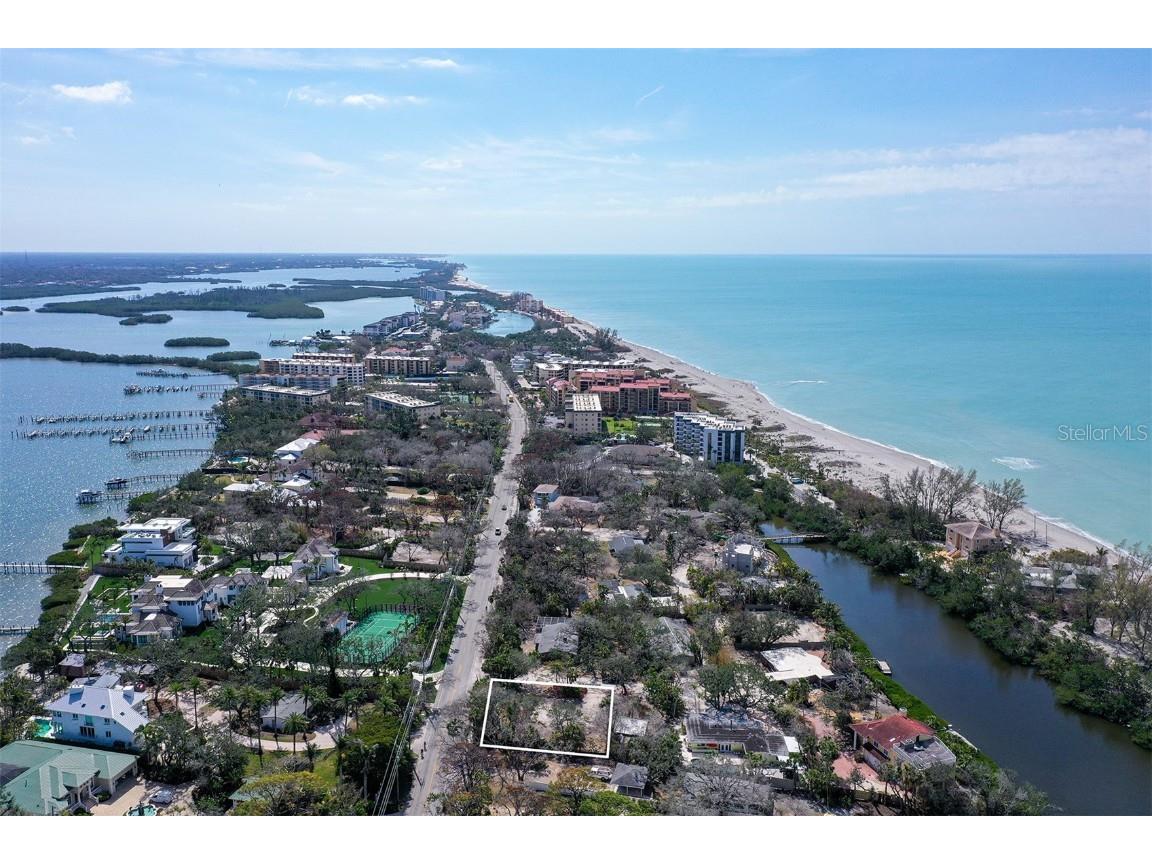 8504 Heron Lagoon Circle Sarasota FL 34242 A4644322 image16