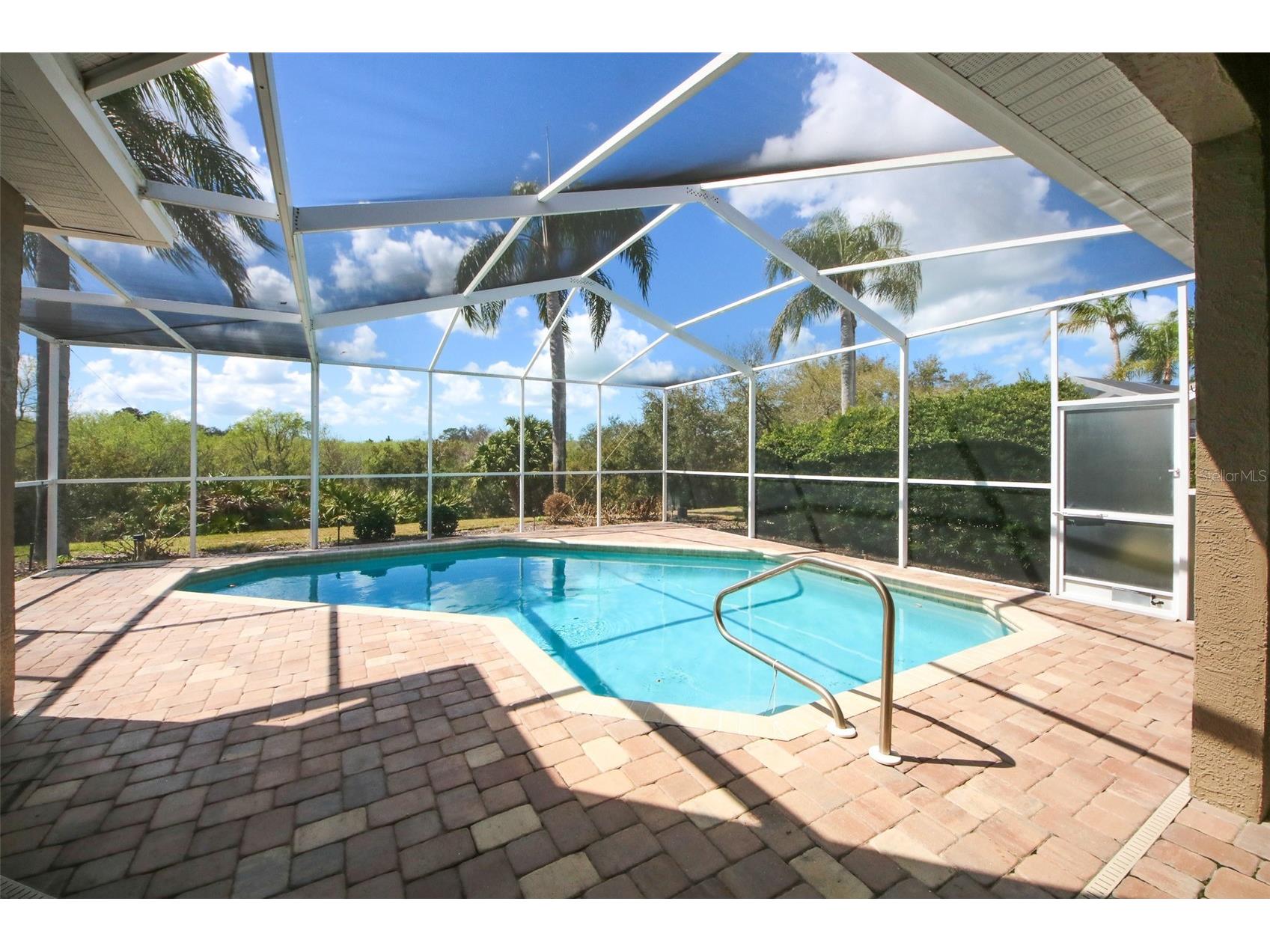 8506 Coral Creek Loop Hudson FL 34667 W7883284 image4