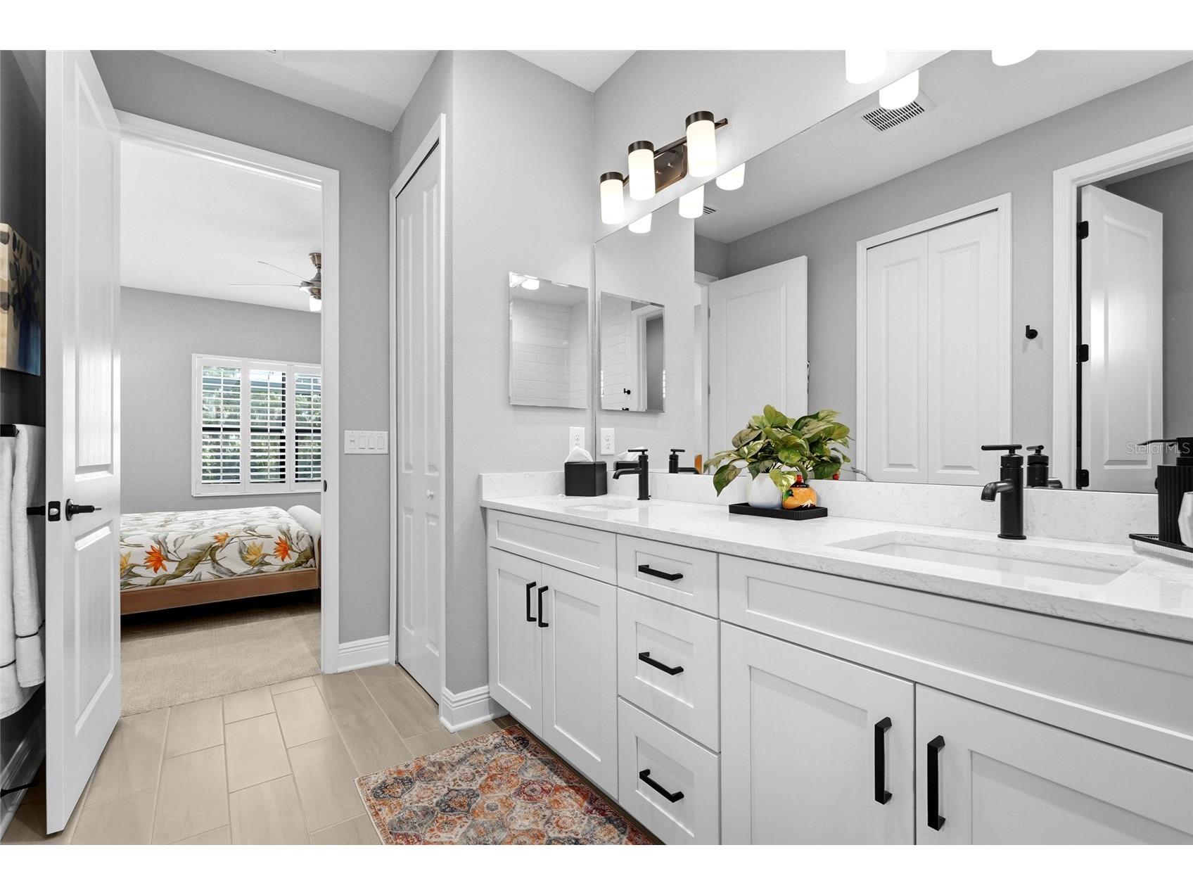 8506 Frangipani Terrace Sarasota FL 34240 A4694557 image23