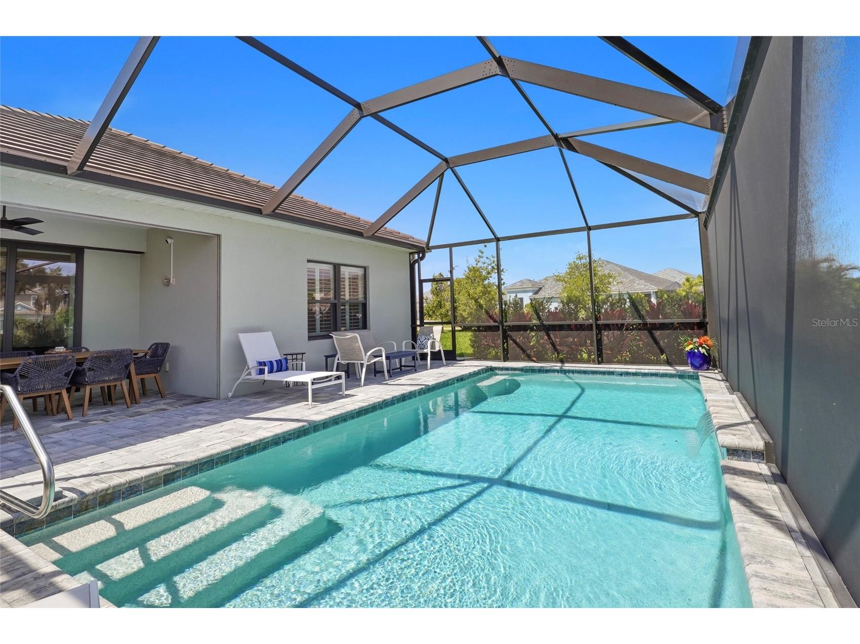 8506 Frangipani Terrace Sarasota FL 34240 A4694557 image40
