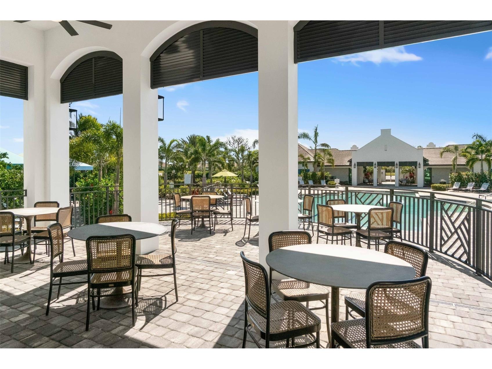 8506 Frangipani Terrace Sarasota FL 34240 A4694557 image65