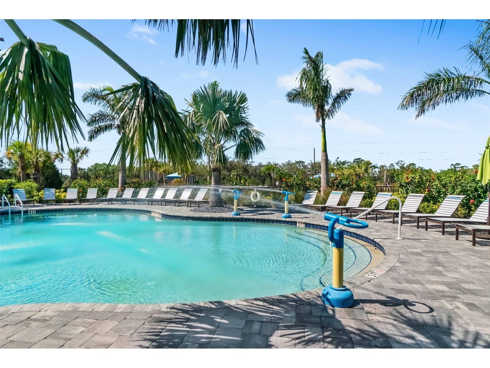 8506 Frangipani Terrace Sarasota FL 34240 A4694557 image67