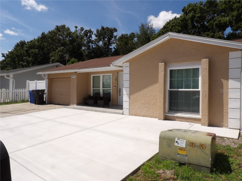 8506 Seven Coves Ct Tampa FL 33634 TB8434680 image1