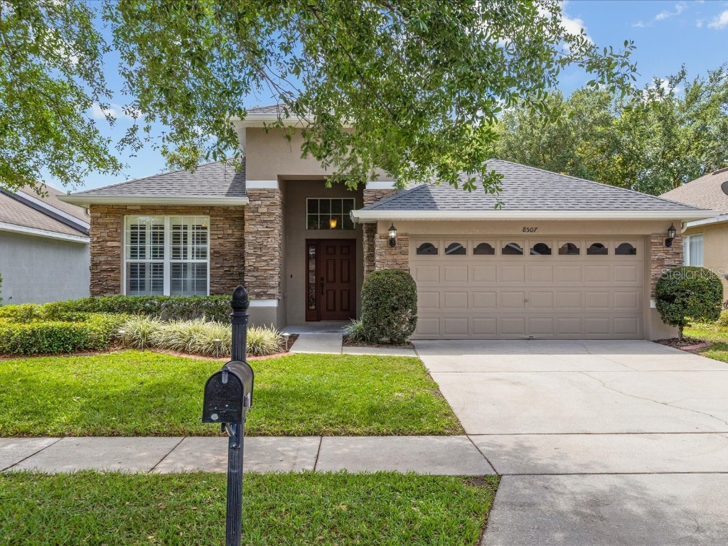 8507 Baywood Vista Drive Orlando FL 32810 O6123578 image1