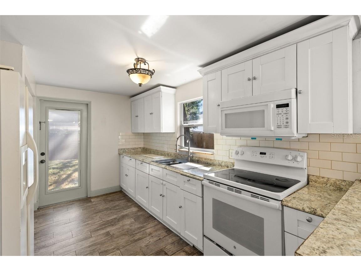 8507 Claonia Street Tampa FL 33614 TB8437381 image10