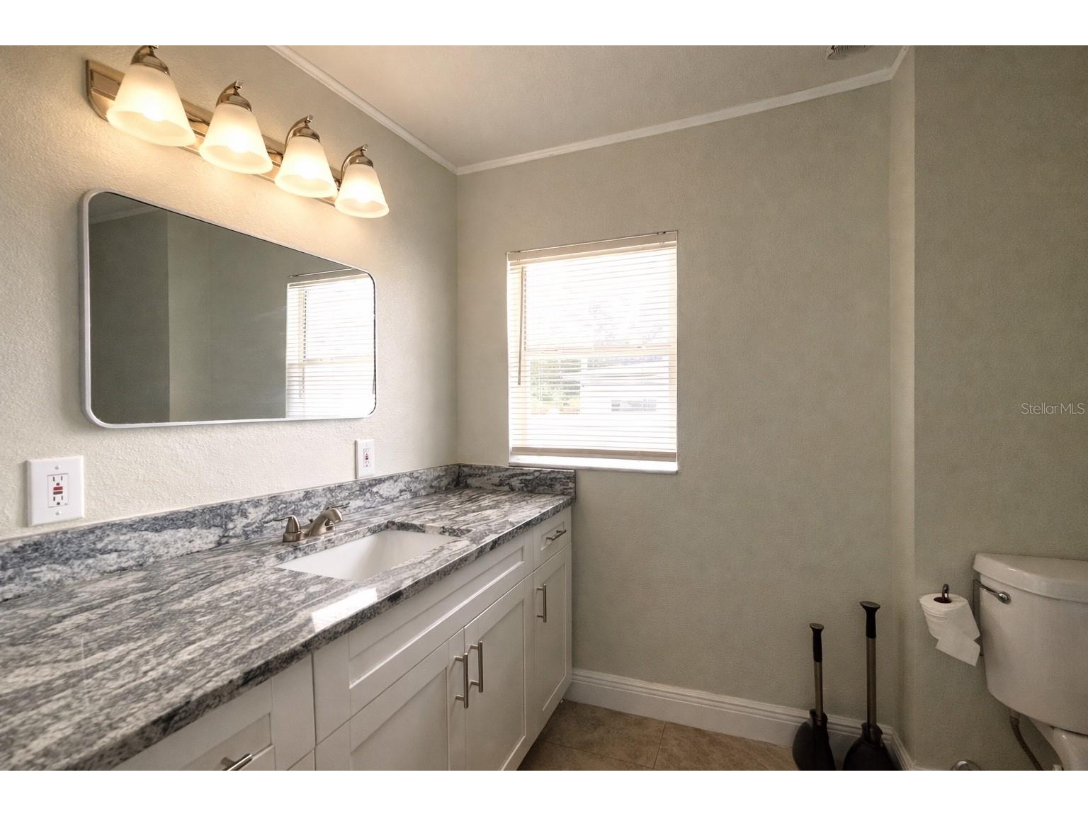 8507 N Edison Tampa FL 33604 TB8468606 image23