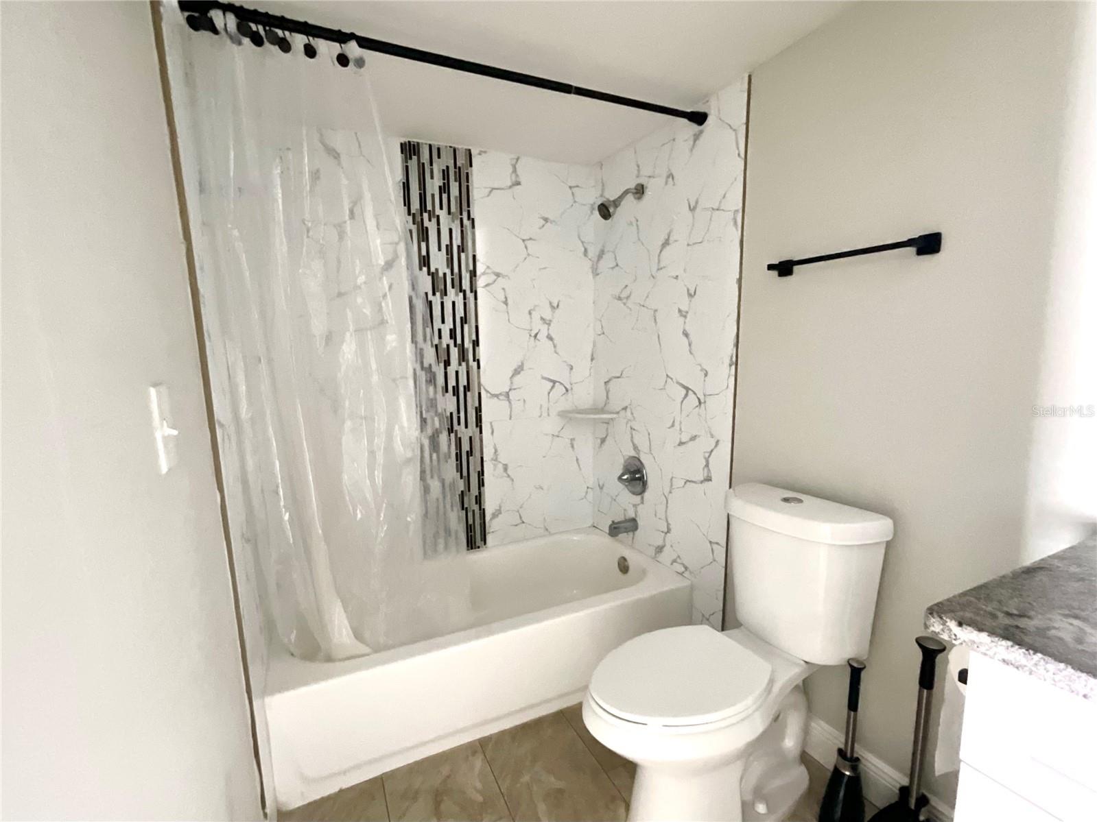 8507 N Edison Tampa FL 33604 TB8468606 image28