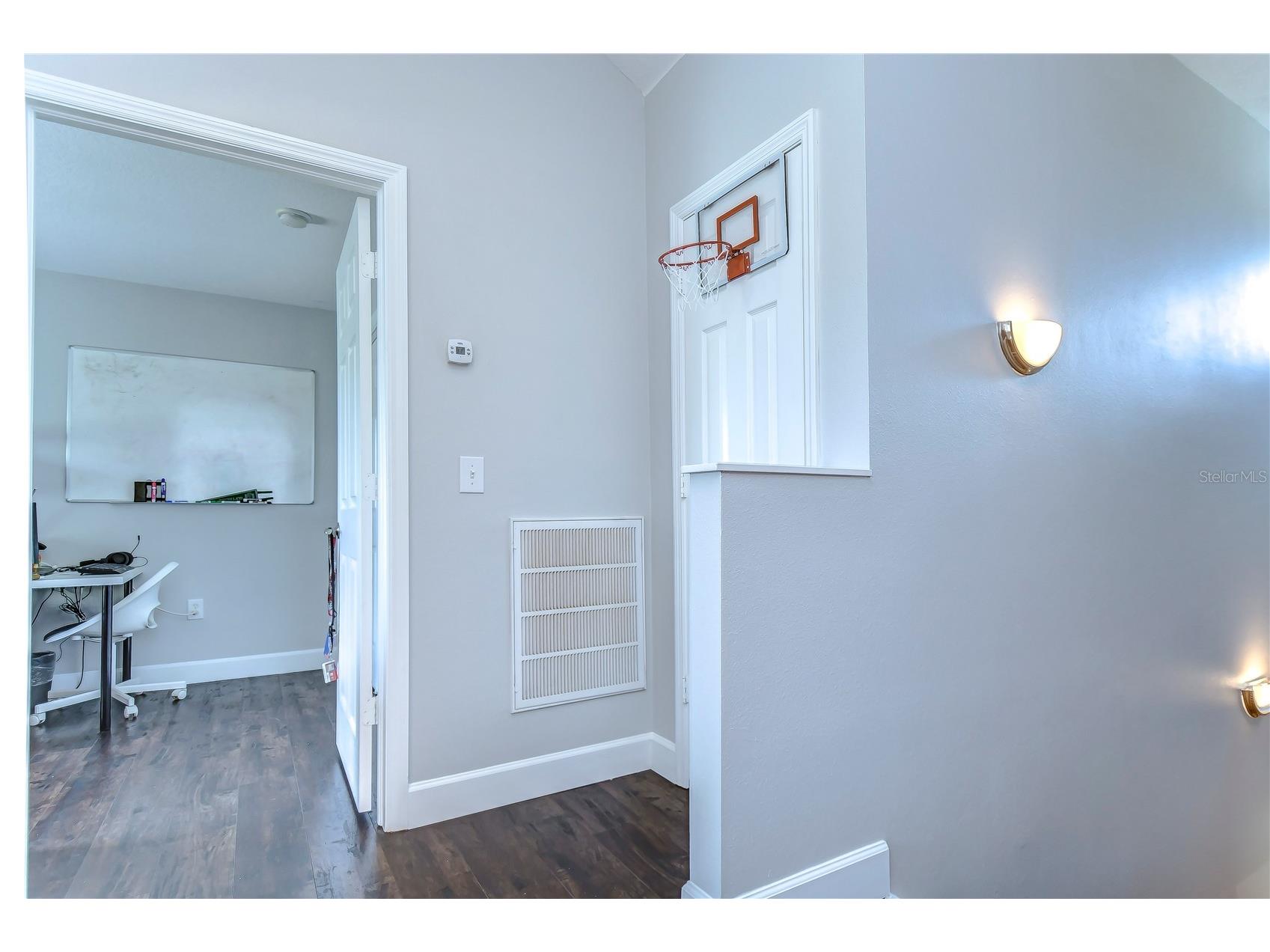 8507 Sandpiper Ridge Avenue Tampa FL 33647 TB8498346 image22