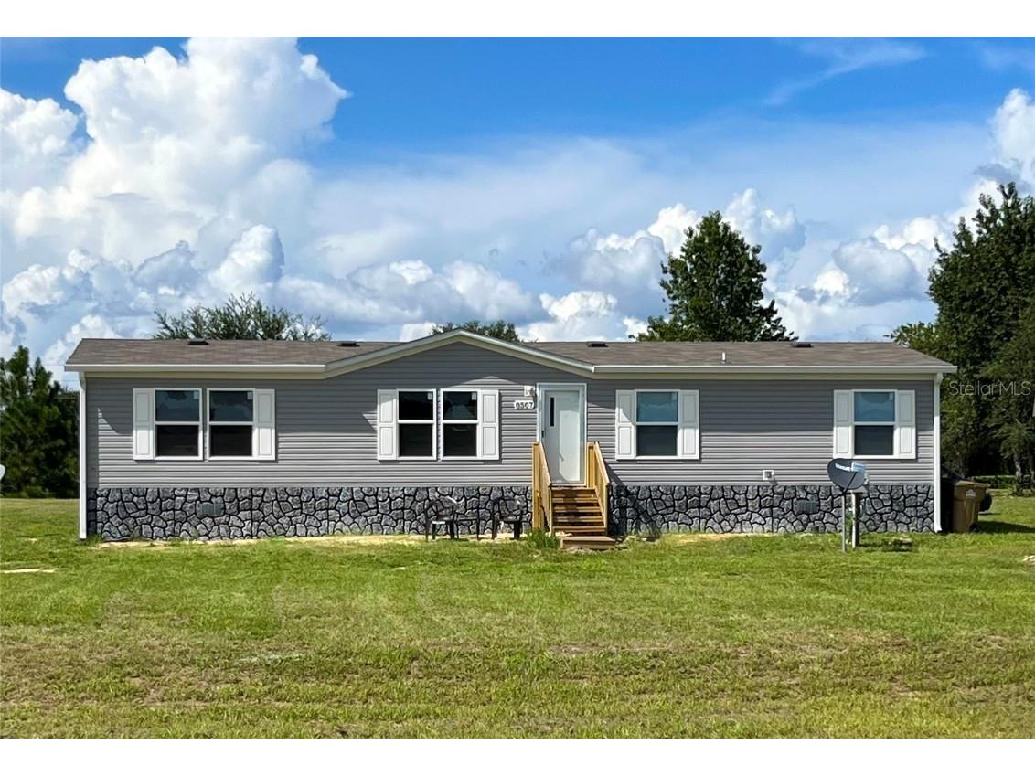 8507 Strawberry Fields Court Howey In The Hills FL 34737 S5080565 image1