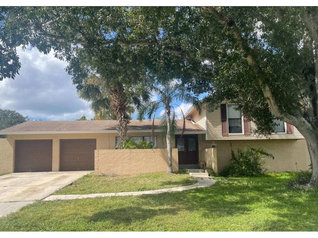 8507 Wooddale Court Tampa FL 33615 TB8435851 image1