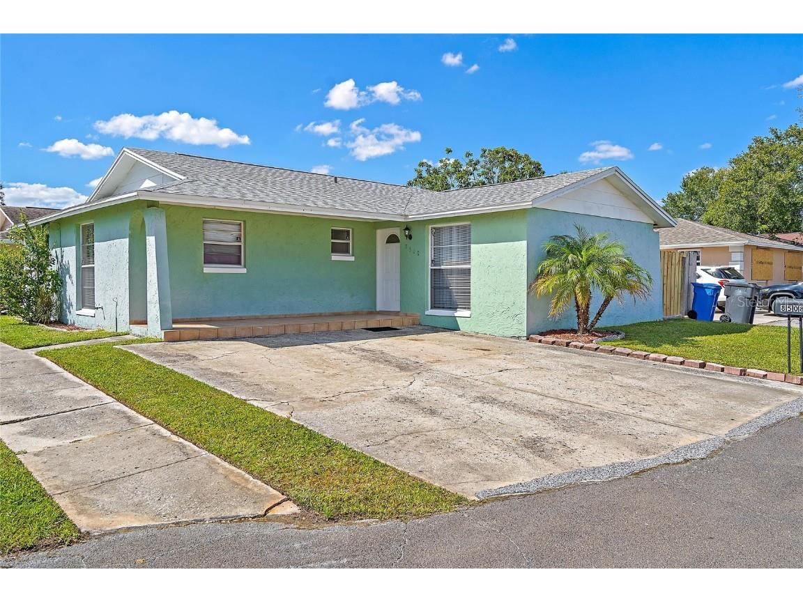 8508 Azure Court Tampa FL 33634 U8178516 image1