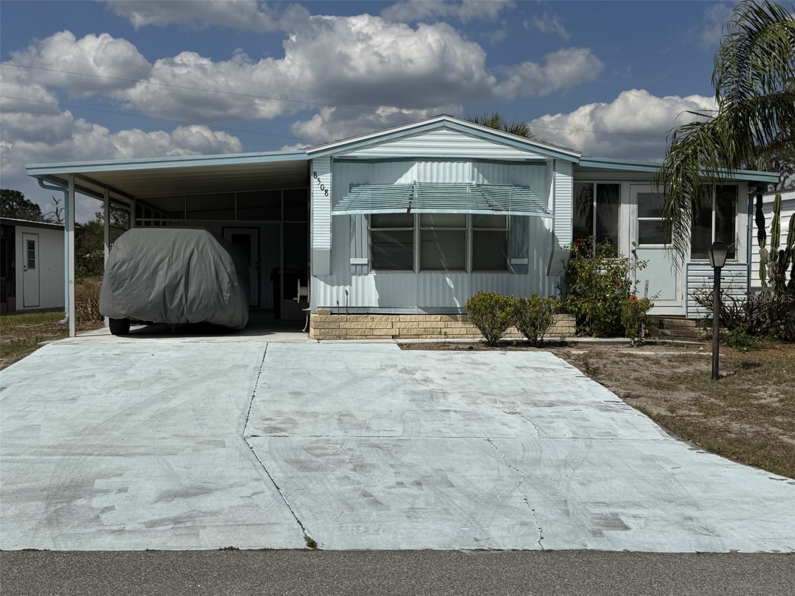 8508 Breeze Hill Drive Lake Wales FL 33898 - LAKE WALK IN WATER P4937813 image2