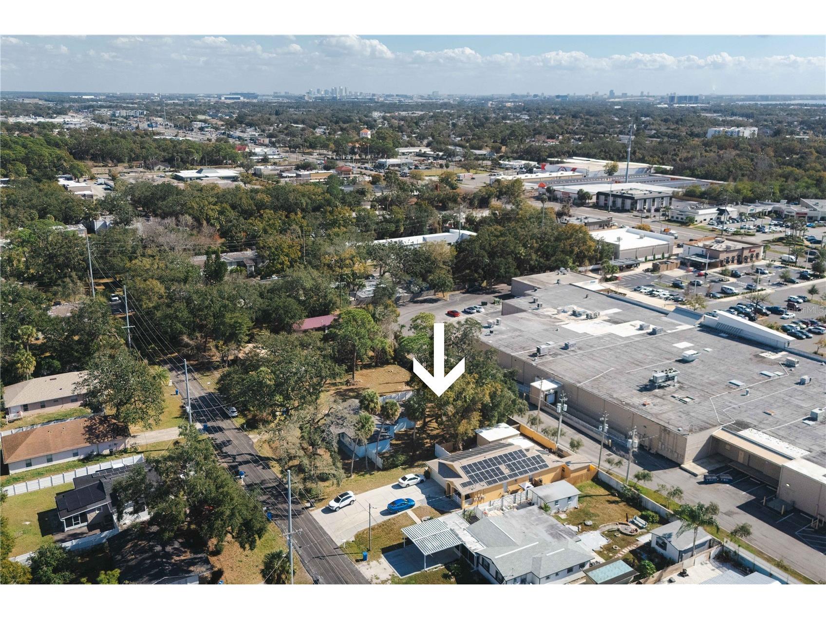 8508 Sunbeam Ln Tampa FL 33615 TB8470129 image37
