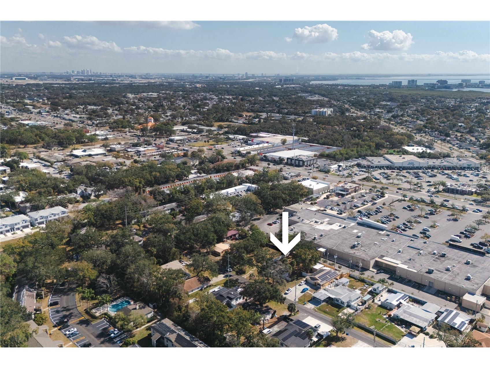 8508 Sunbeam Ln Tampa FL 33615 TB8470129 image41