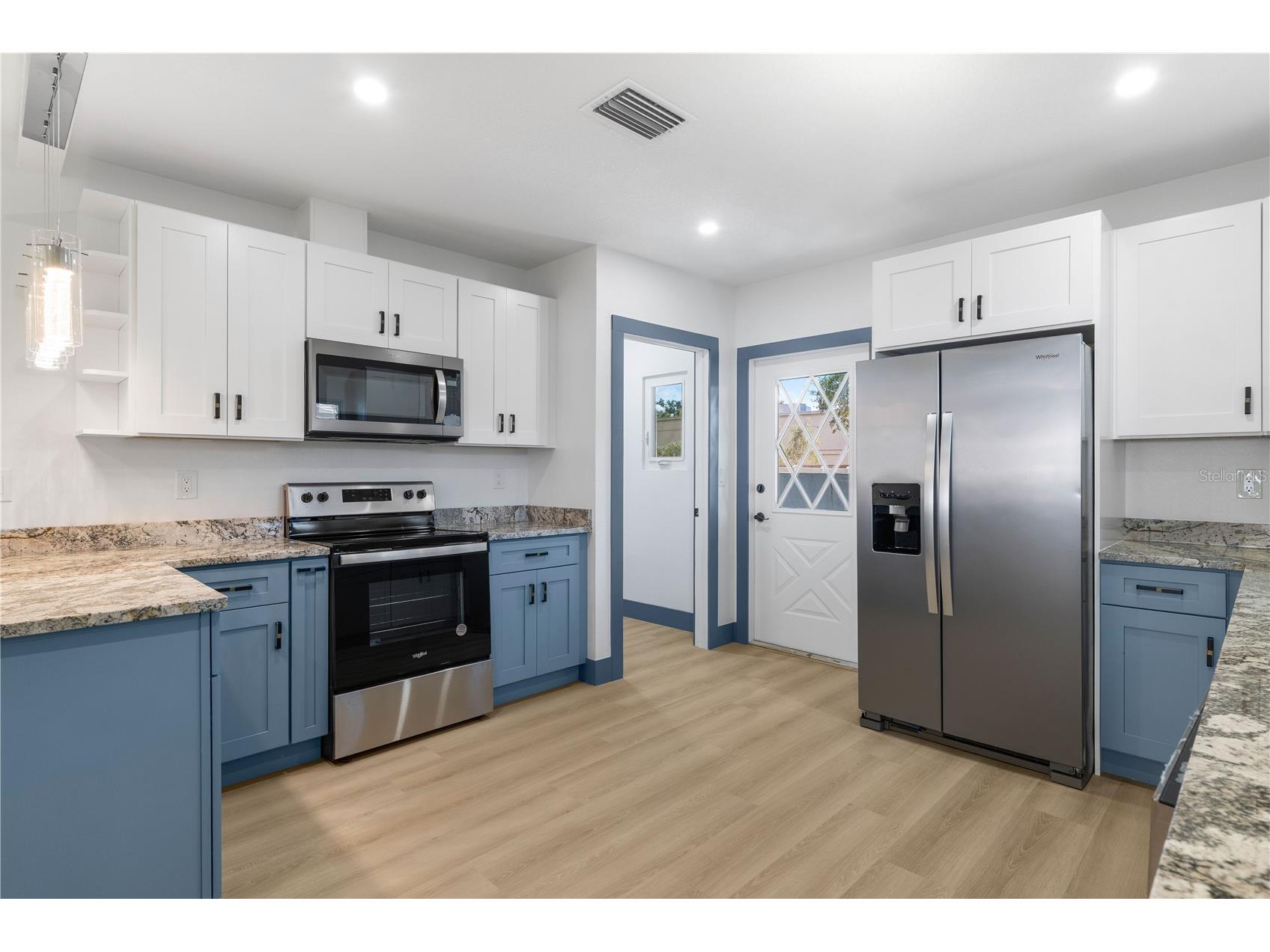 8508 Sunbeam Ln Tampa FL 33615 TB8470129 image7