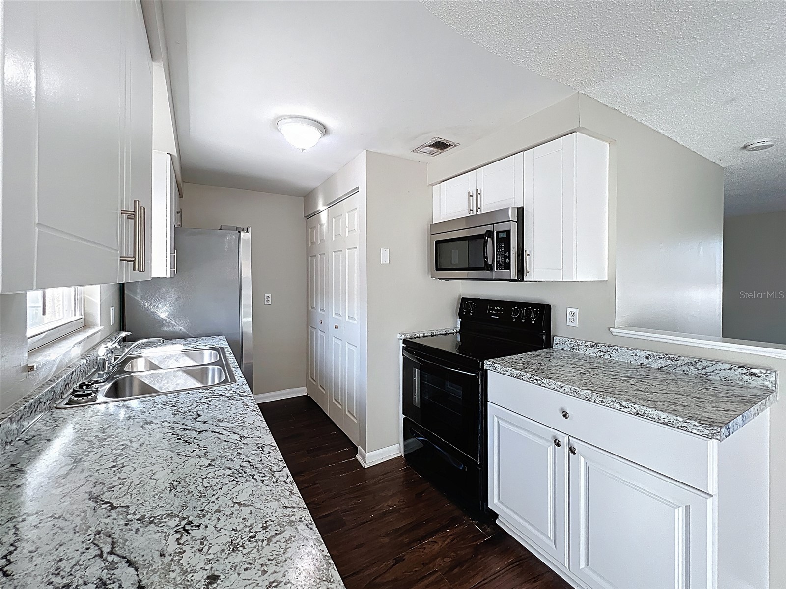 8508 Woodhurst Drive Tampa FL 33615 TB8470939 image12