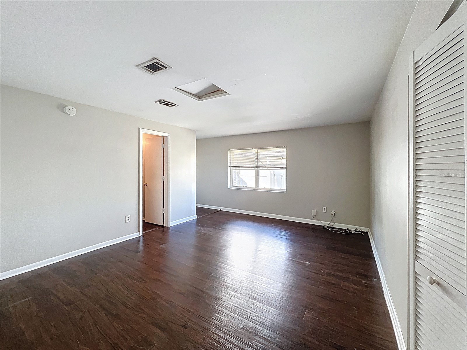 8508 Woodhurst Drive Tampa FL 33615 TB8470939 image17