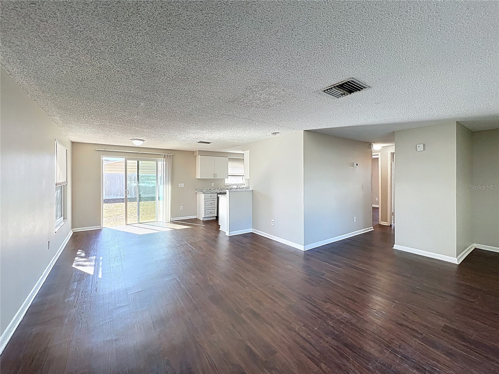 8508 Woodhurst Drive Tampa FL 33615 TB8470939 image22