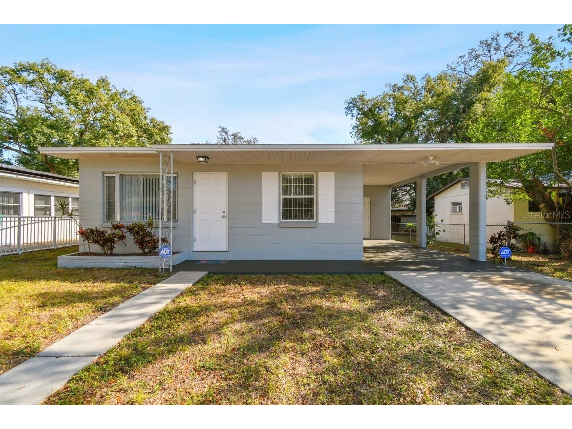 8509 El Portal Drive Tampa FL 33604 TB8328700 image1