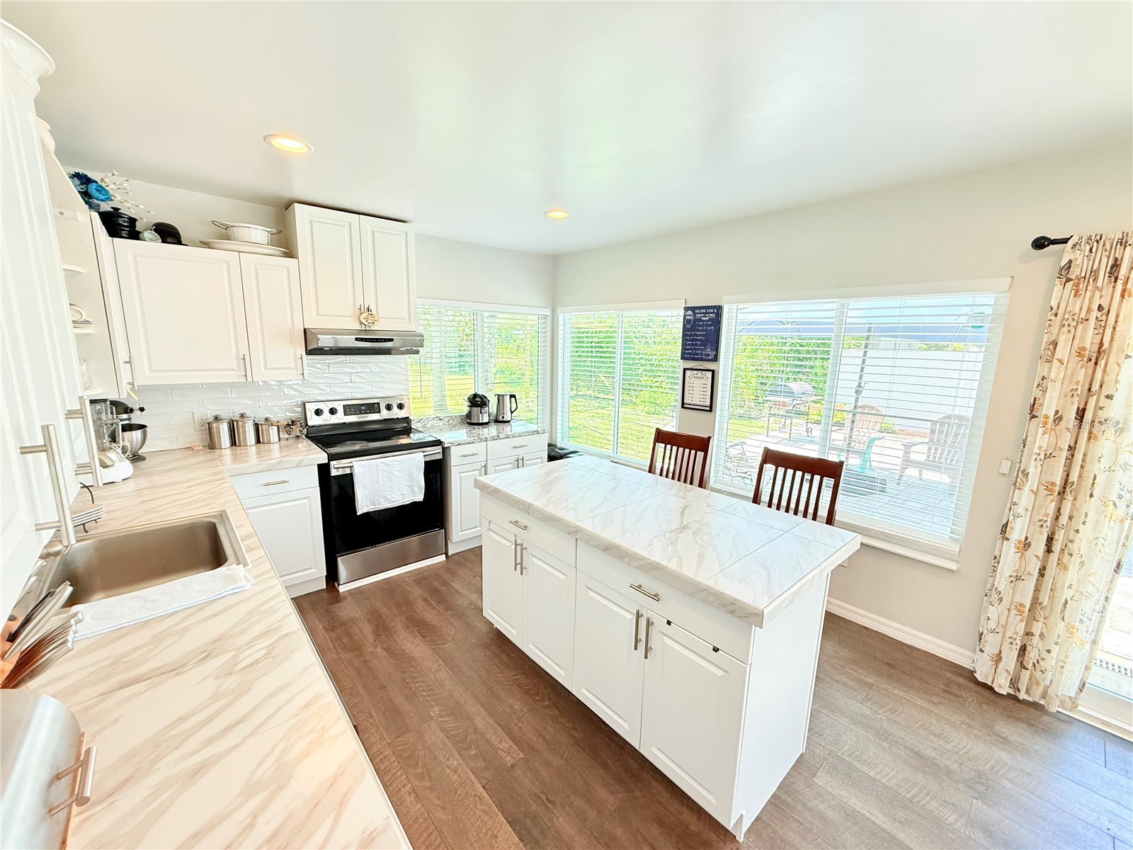 8509 La Boca Avenue North Port FL 34287 A4688744 image16