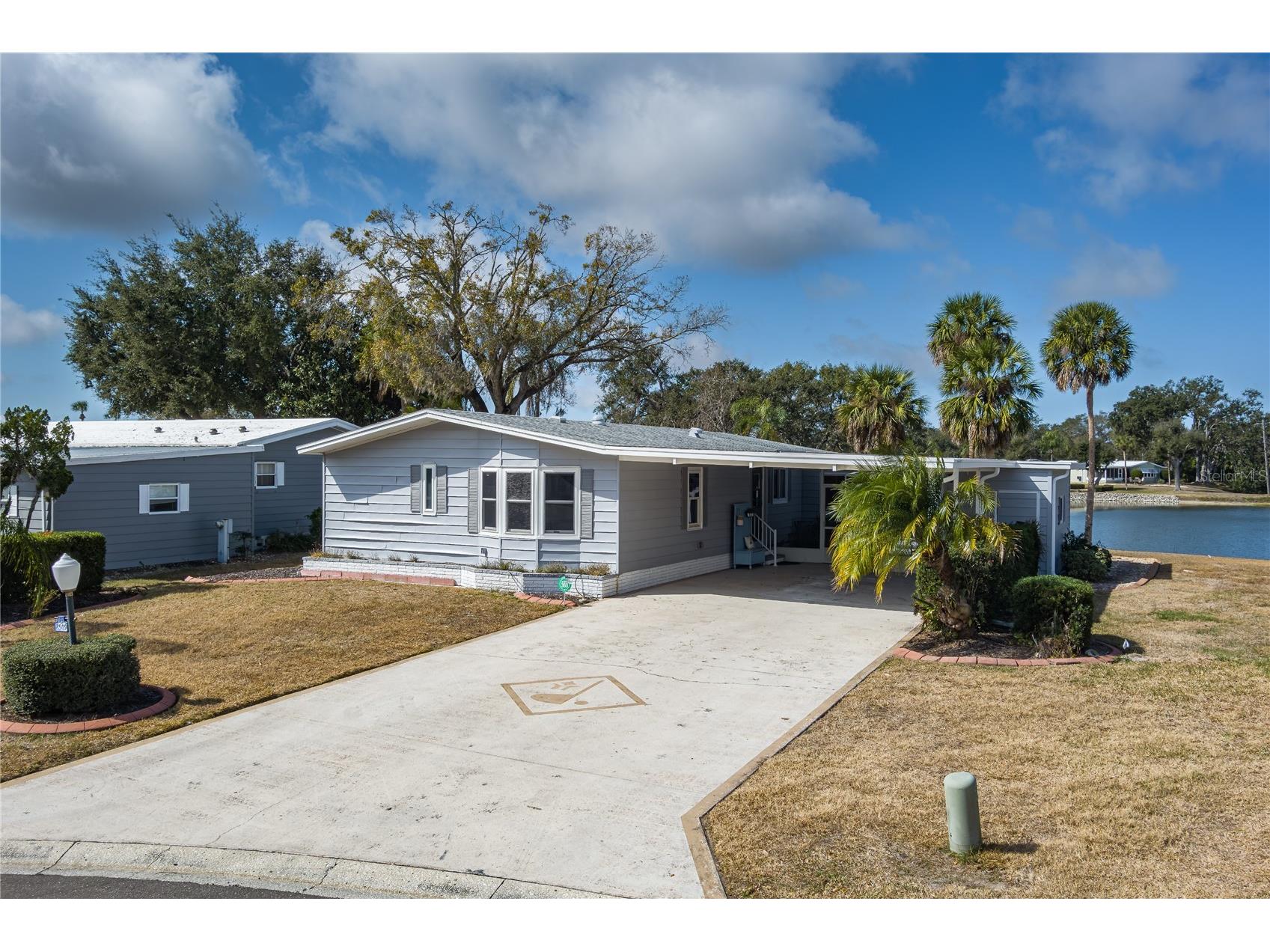 8509 Monarch Place Palmetto FL 34221 A4682504 image1