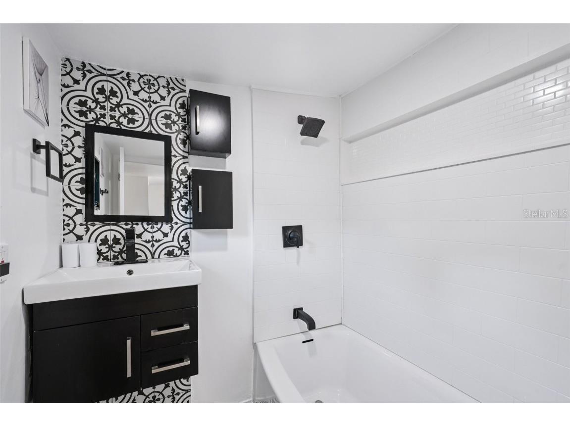 8509 N Hamner Avenue Tampa FL 33604 TB8461773 image33