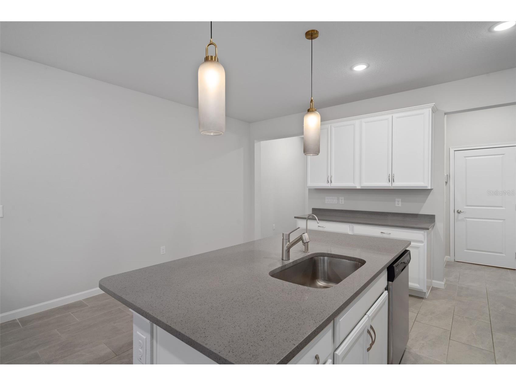 8509 Primrose Willow Place Odessa FL 33556 TB8474199 image13