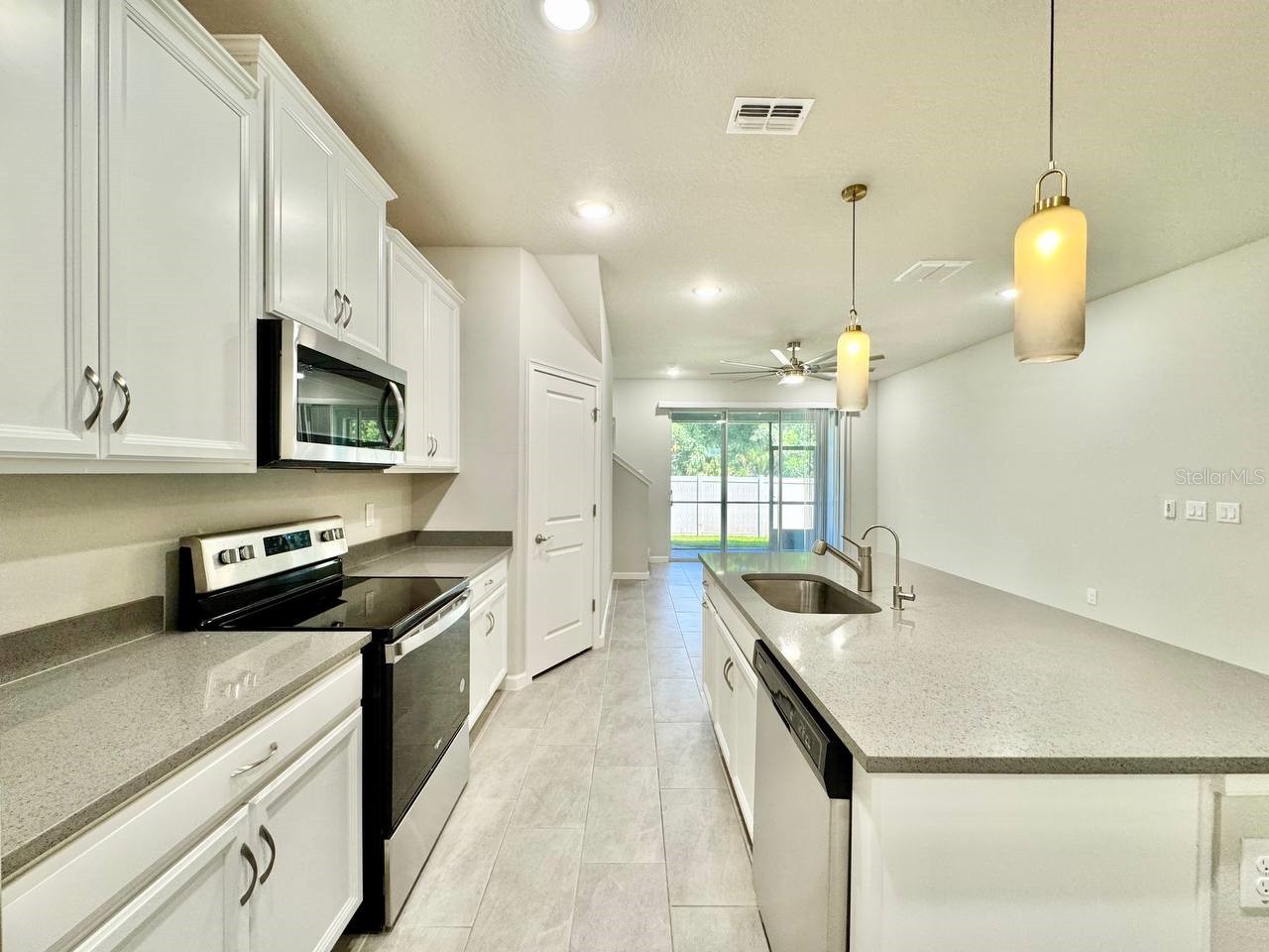 8509 Primrose Willow Place Odessa FL 33556 TB8506823 image8