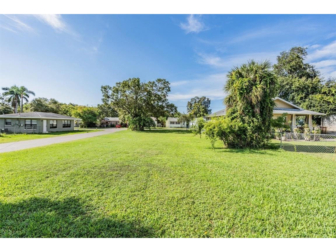 851 18th Avenue S Saint Petersburg FL 33705 T3472850 image1