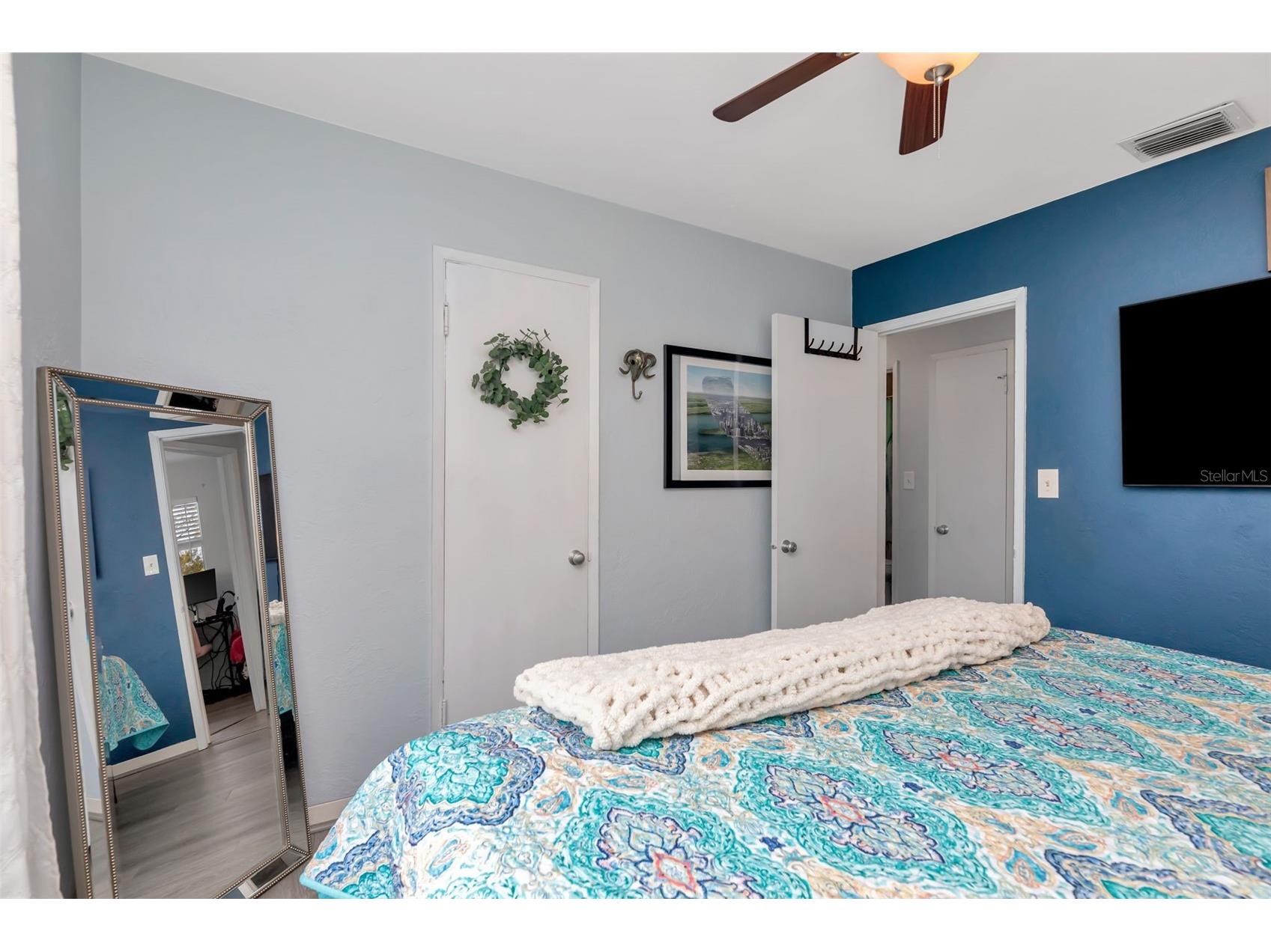 851 53rd Terrace N Saint Petersburg FL 33703 TB8473656 image11