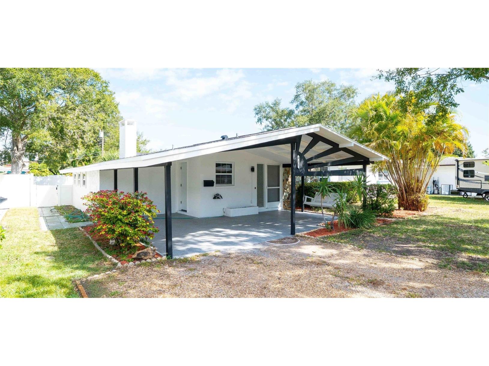 851 76th Avenue N Saint Petersburg FL 33702 S5138152 image1