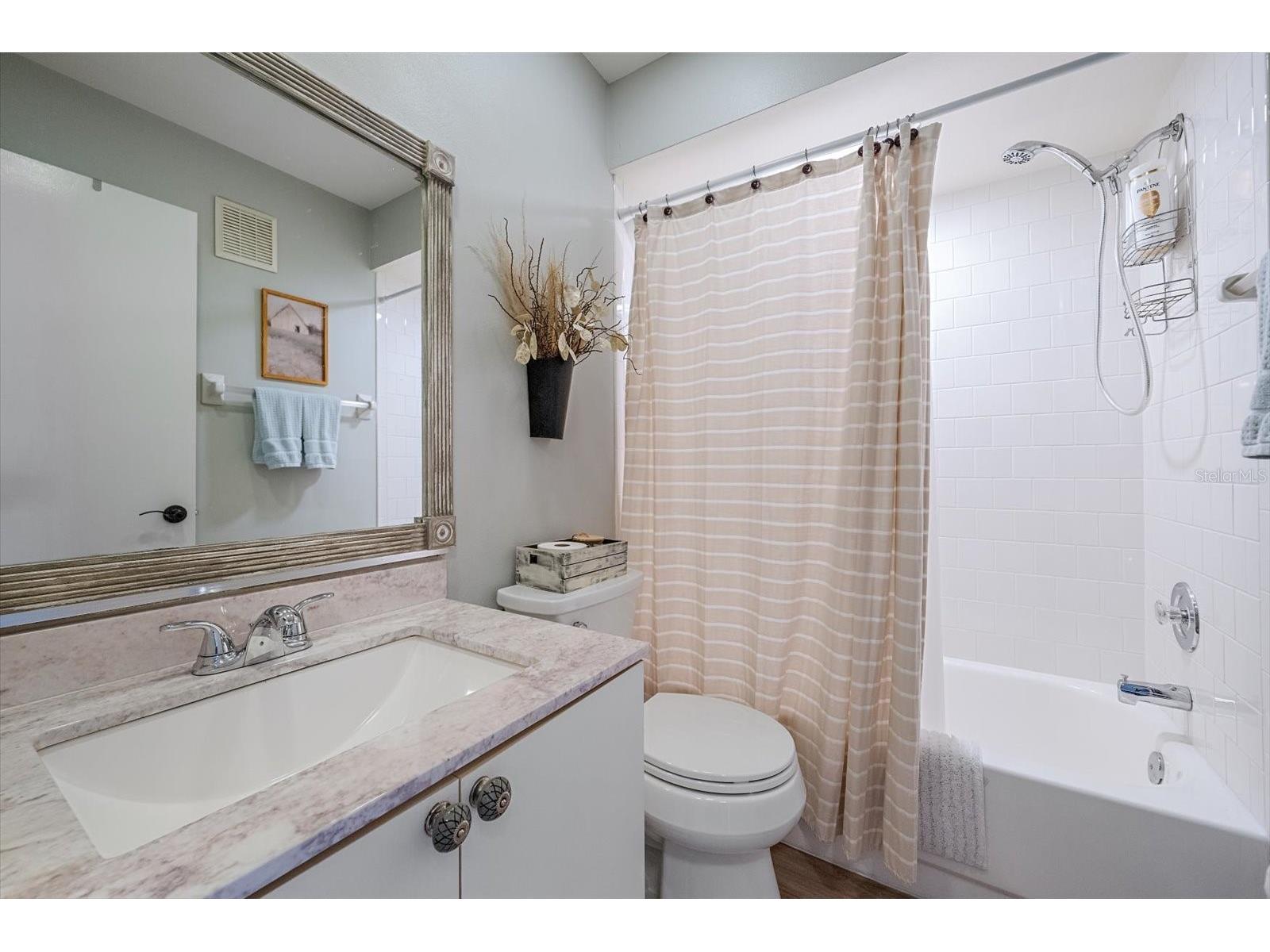 851 Audubon Drive #851 Bradenton FL 34209 A4693366 image27