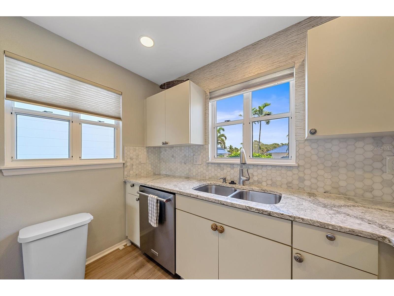 851 Audubon Drive #851 Bradenton FL 34209 A4693366 image6