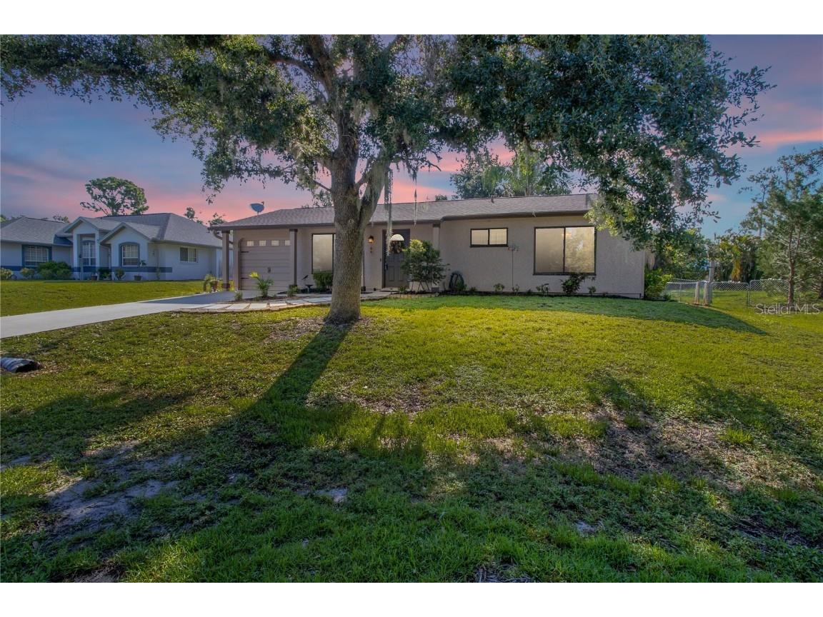 851 Bayard Street Port Charlotte FL 33948 C7477519 image1