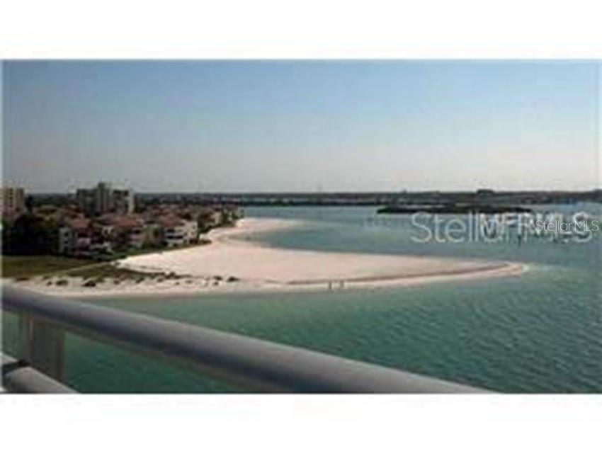 851 Bayway Boulevard #103 Clearwater Beach FL 33767 U8223910 image1