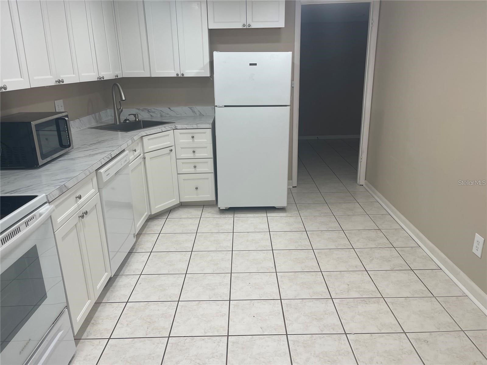 851 Bayway Boulevard #103 Clearwater Beach FL 33767 TB8493245 image8